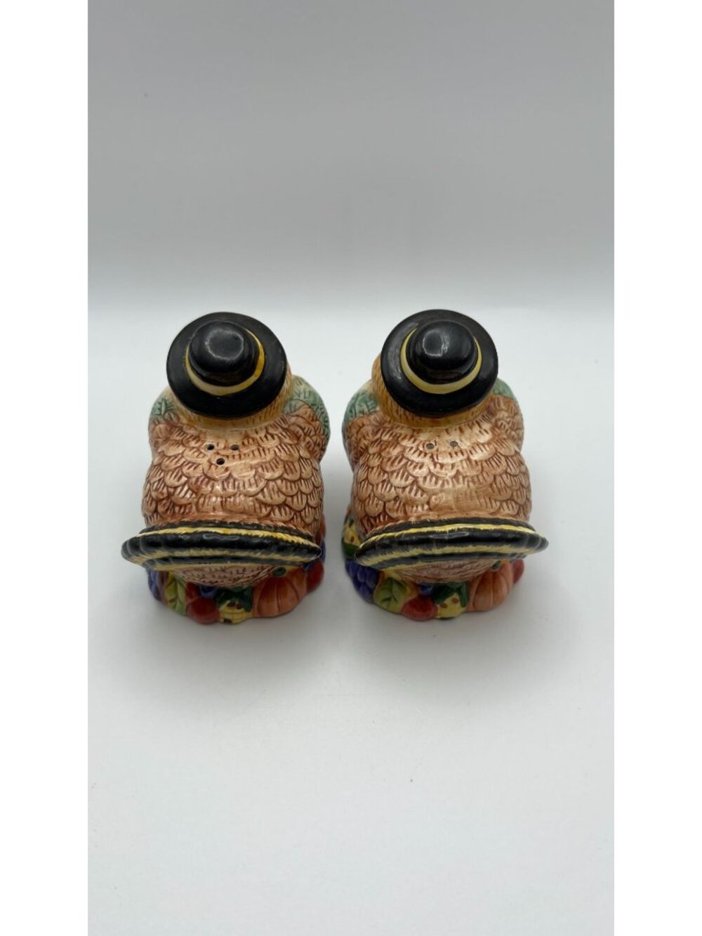 Thanksgiving Turkey Salt & Pepper Shaker Set Pilgrim Hat Ceramic Vintage Fall De - Picture 3 of 5